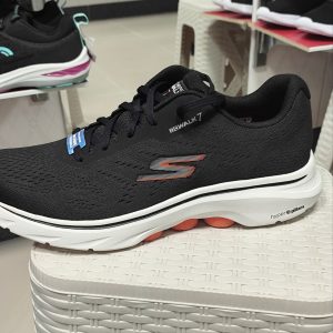 کفش مردانه اسکچرز 2 GO Walk 7 Avalo کد 5621